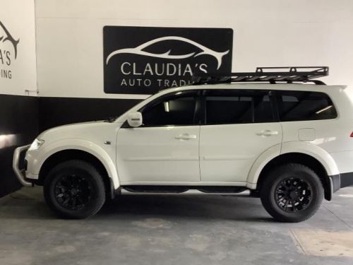 Mitsubishi Pajero Sport 2.5D 4x4 A/T in Namibia