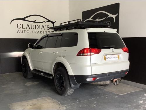Mitsubishi Pajero Sport 2.5D 4x4 A/T in Namibia