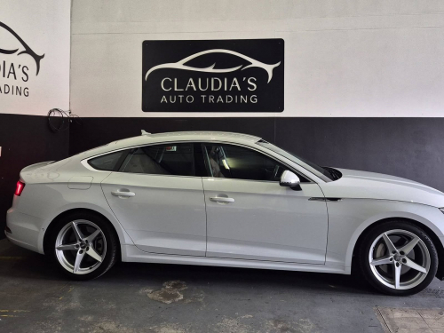 Audi A5 2.0T FSI STRONIC QUATRO (185KW) in Namibia