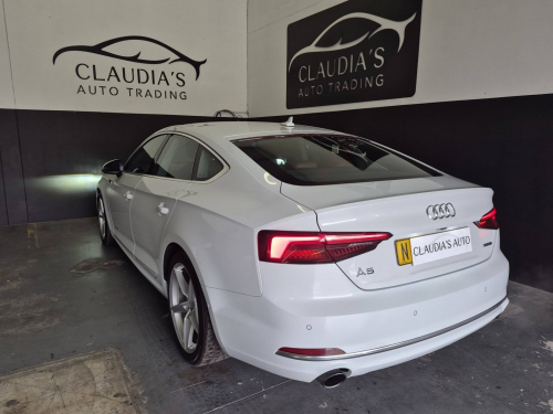 Audi A5 2.0T FSI STRONIC QUATRO (185KW) in Namibia