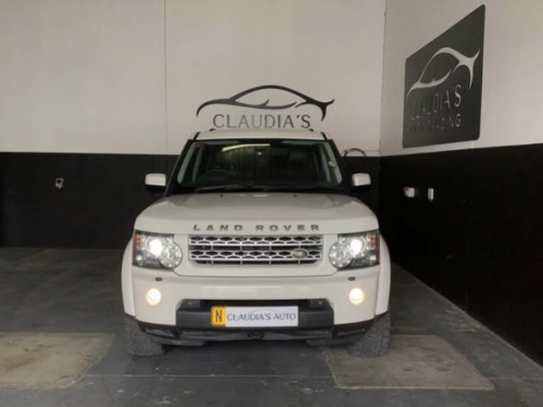 Pre-owned Land Rover Discovery 3.0 TD/SD V6 HSE for sale in 