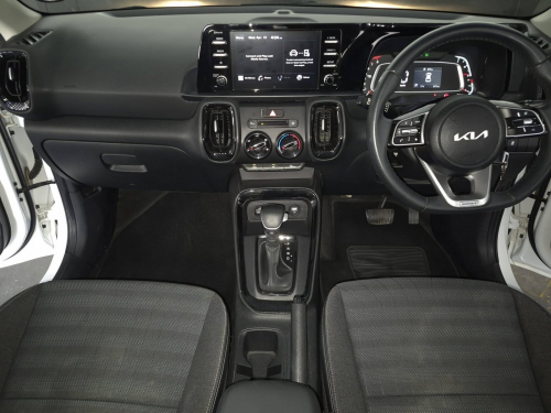 Kia Kia Sonet 1.0T XE in Namibia