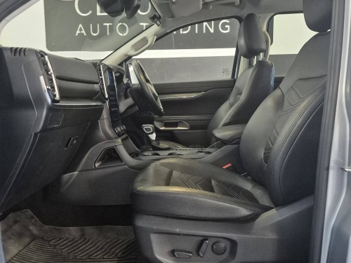 Ford Everest 2.0 Bi-Turbo XLT A/T 4x2 in Namibia