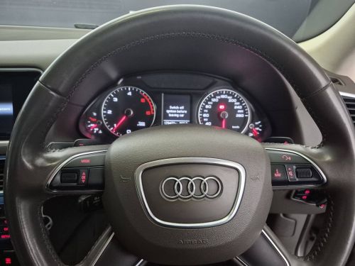 Audi Q5 2.0TDI S QUATRO S Tronic local in Namibia