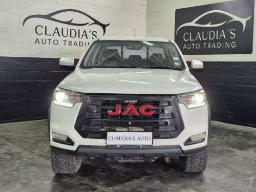 Pre-owned JAC T8 1.9TDi Lux 4x4 for sale in 