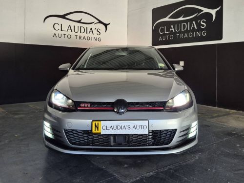 Volkswagen Golf VII GTI 2.0 DSG in Namibia