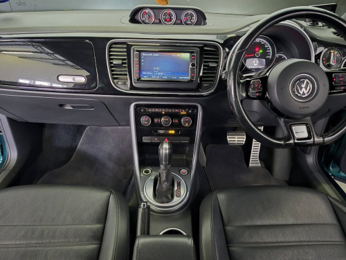 Volkswagen Beetle R-line in Namibia