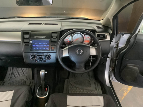Nissan TIIDA 1.5l A/T in Namibia