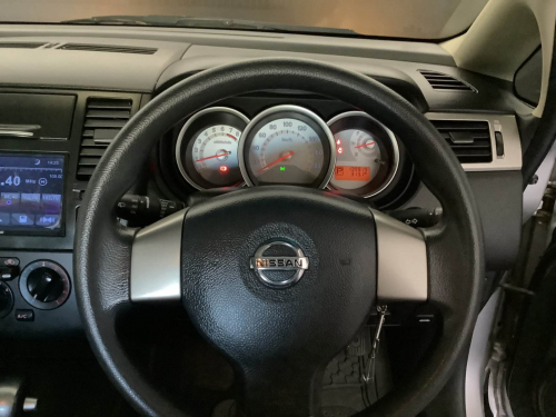Nissan TIIDA 1.5l A/T in Namibia