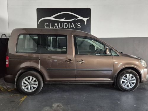 Volkswagen Caddy 2.0 TDI Trendline manual local in Namibia