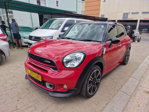 Pre-owned Mini CrossOver SD for sale in 