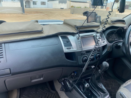 Toyota Hilux Extended Cab 3.0 4x4 manual in Namibia