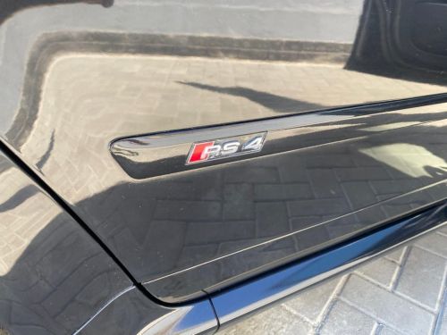 Audi RS4 Quattro 4.2 V8 manual in Namibia