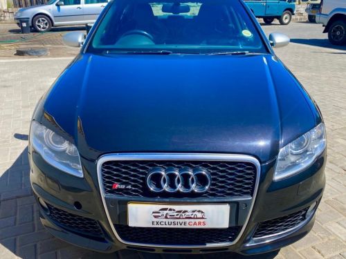 Audi RS4 Quattro 4.2 V8 manual in Namibia