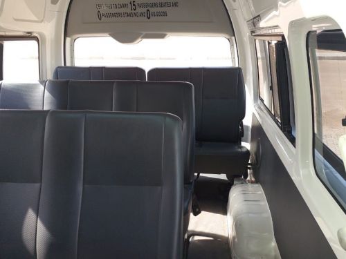 Toyota Quantum 2.7 Sesfikile 16 Seater & Sunroof in Namibia