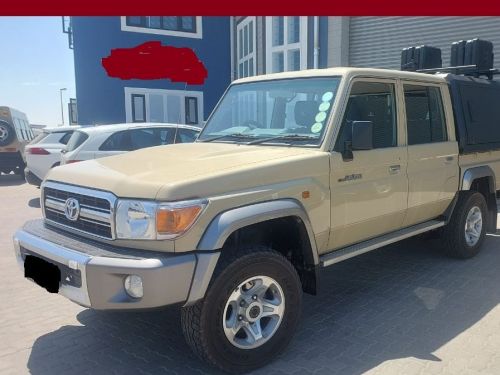 Pre-owned Toyota Landcruiser D/Cab 4.0 V6 4x4 manual for sale in 