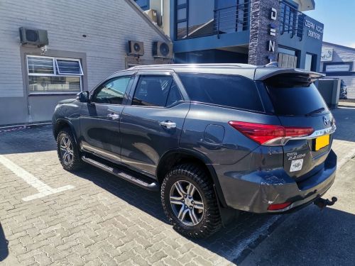 Toyota Fortuner 2.4 Gd-6 a/t 4x2 in Namibia