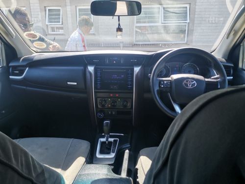 Toyota Fortuner 2.4 Gd-6 a/t 4x2 in Namibia