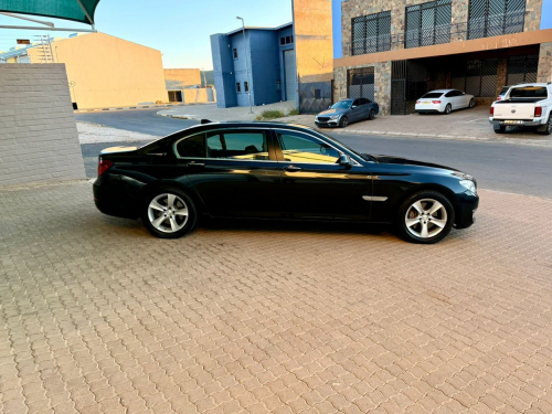 BMW 740 in Namibia