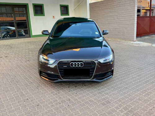 Audi A4 3.0 TDI S-Line Quattro in Namibia