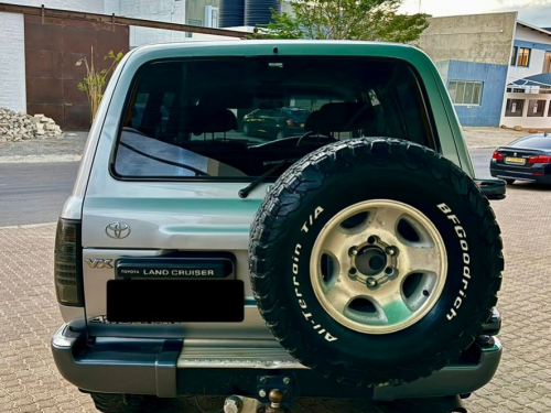 Toyota Land Cruiser J80 4500 EFI in Namibia