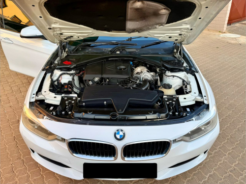 BMW 316 in Namibia