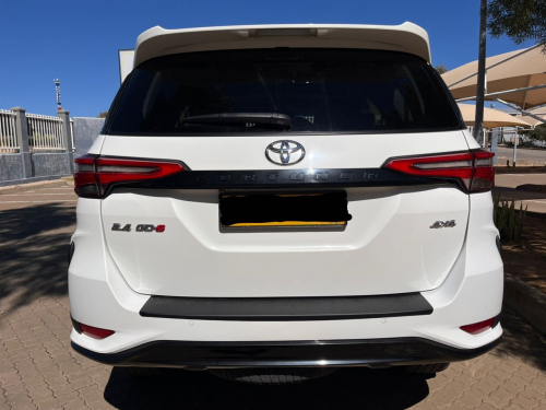 Toyota Fortuner 2.4 GD6 in Namibia