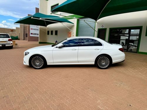 Mercedes-Benz E220 in Namibia