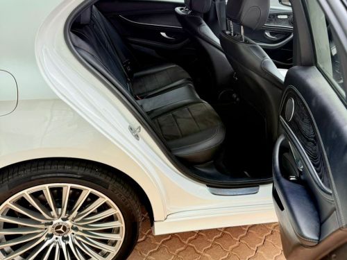 Mercedes-Benz E220 in Namibia