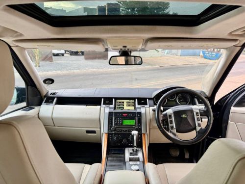 Land Rover Range Rover Sport TDV8 in Namibia