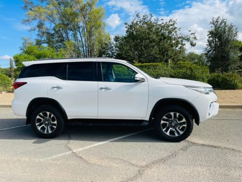 Pre-owned Toyota Toyota Fortuner 2,8 4x4 Automatic for sale in 