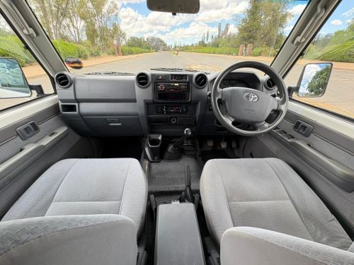 Toyota Toyota Land cruiser D/Cab V8 Diesel in Namibia