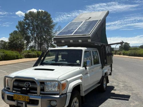 Toyota Toyota Land Cruiser V8 Diesel Camper in Namibia