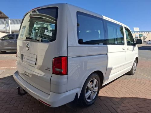Volkswagen T5 Caravelle 2.0 BiTDi DSG 4MOT in Namibia