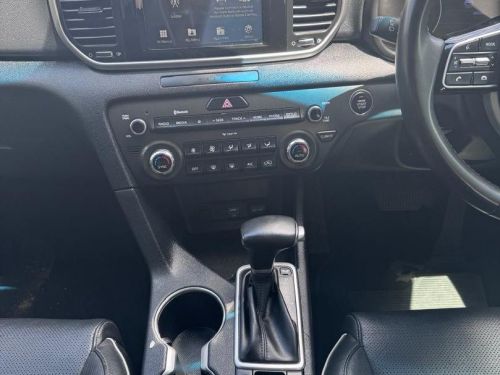 Kia Sportage 2.0 CRDi EX A/T AWD in Namibia