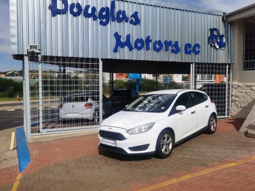 Pre-owned Ford Focus 1.0 EcoBoost Ambiente 5DR for sale in 