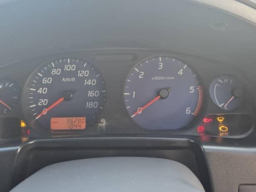 Nissan Hardbody NP300 2.5 TDi 4x4 in Namibia