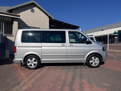 Volkswagen T5 Caravelle 2.0 BiTDi DSG 4MOT in Namibia