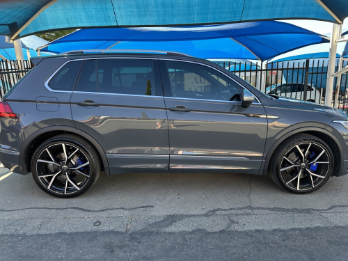 Used Volkswagen Tiguan 2.0R TSi DSG 235 KW for sale in Windhoek