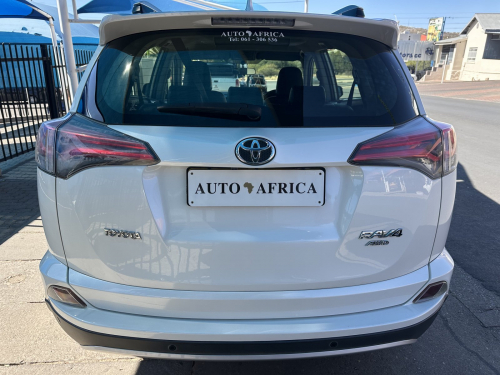 Toyota RAV4   4x4 in Namibia