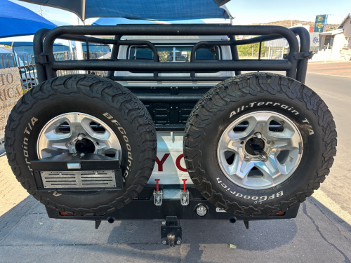 Toyota Landcruiser 4.5 V8 7Diesel D/C 4x4 Manual in Namibia