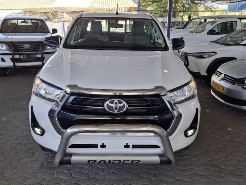 Toyota HILUX 2.4 GD6 RAIDER 4X2 EXT/CAB in Namibia