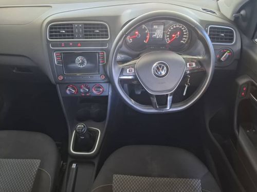 Volkswagen VIVO 1.6 HIGHLINE in Namibia