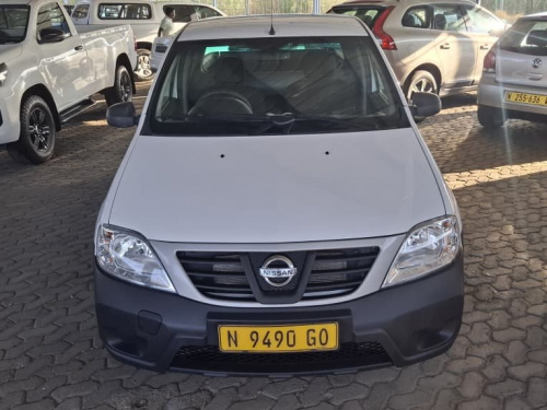 Nissan NP200 1.6 A/CON in Namibia