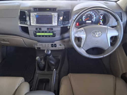 Toyota FORTUNER 3.0 D4D 4X4 MAN in Namibia