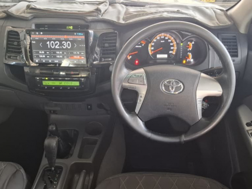 Toyota HILUX 3.0 D4D RAIDER 4X4 D/CAB AUTO in Namibia
