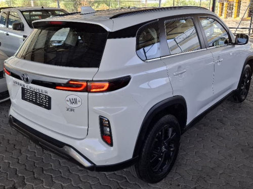 Toyota URBAN CRUISER 1.5 XR AUTO in Namibia