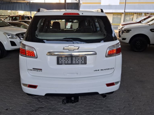 Chevrolet TRAILBLAZER 2.8 4X4 AUTO in Namibia