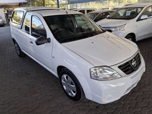 Nissan NP200 1.6 A/CON SAFETY PACK in Namibia