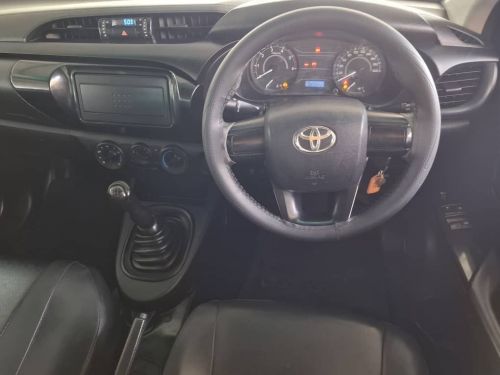 Toyota HILUX 2.4 GD 4X2 LWB S/CAB in Namibia